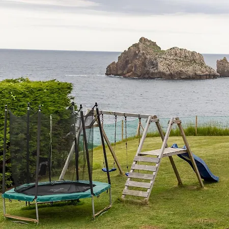 Con Espectaculares Vistas Al Mar Льенкрес